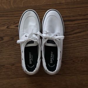 White Sperry Topsiders NWOT